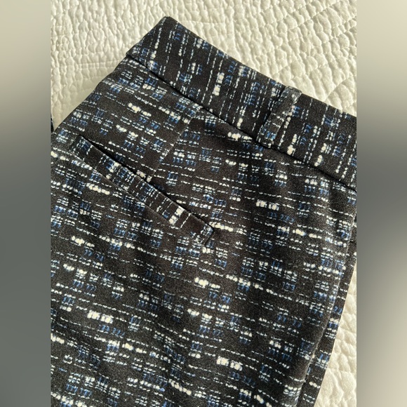 🌸3for$50 - Banana Republic SLOAN skinny pants, PETITE size 2 - Picture 4 of 9